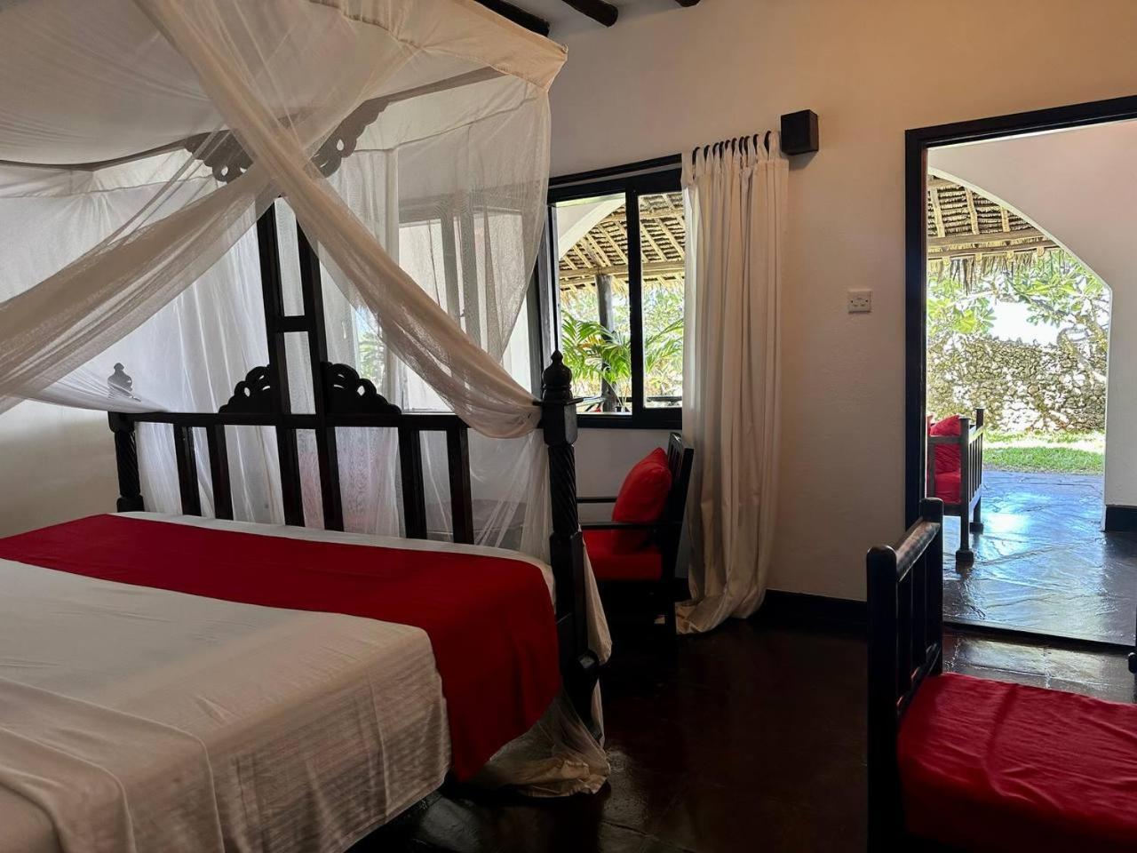 Blue Bay Village Watamu Esterno foto